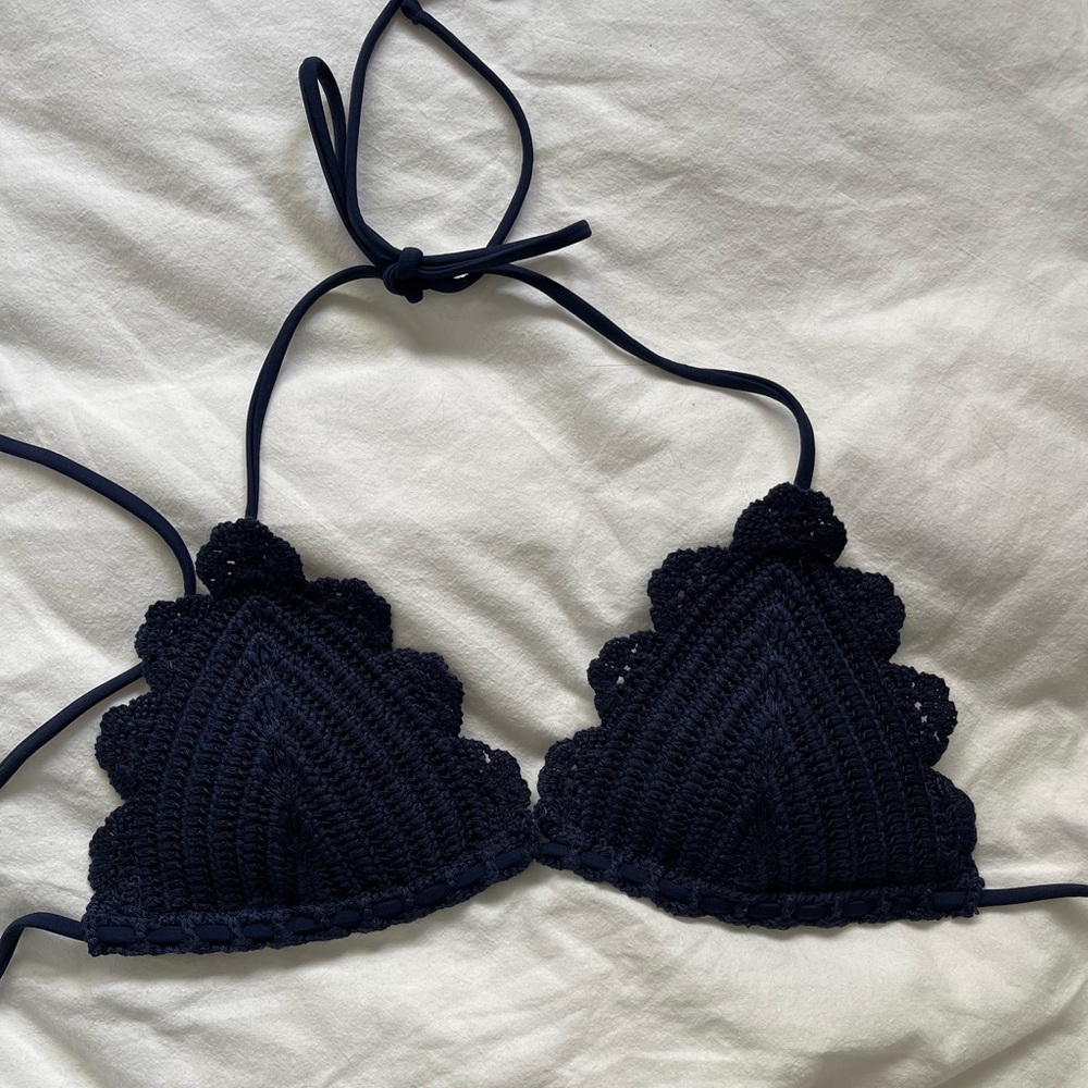 Abercrombie Navy Knit Triangle Bathing Suite Top BRAND NEW